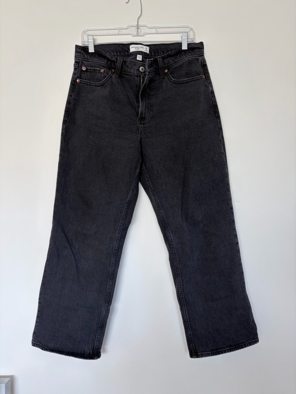 Abercrombie & Fitch Gray Low Rise Baggy Jeans